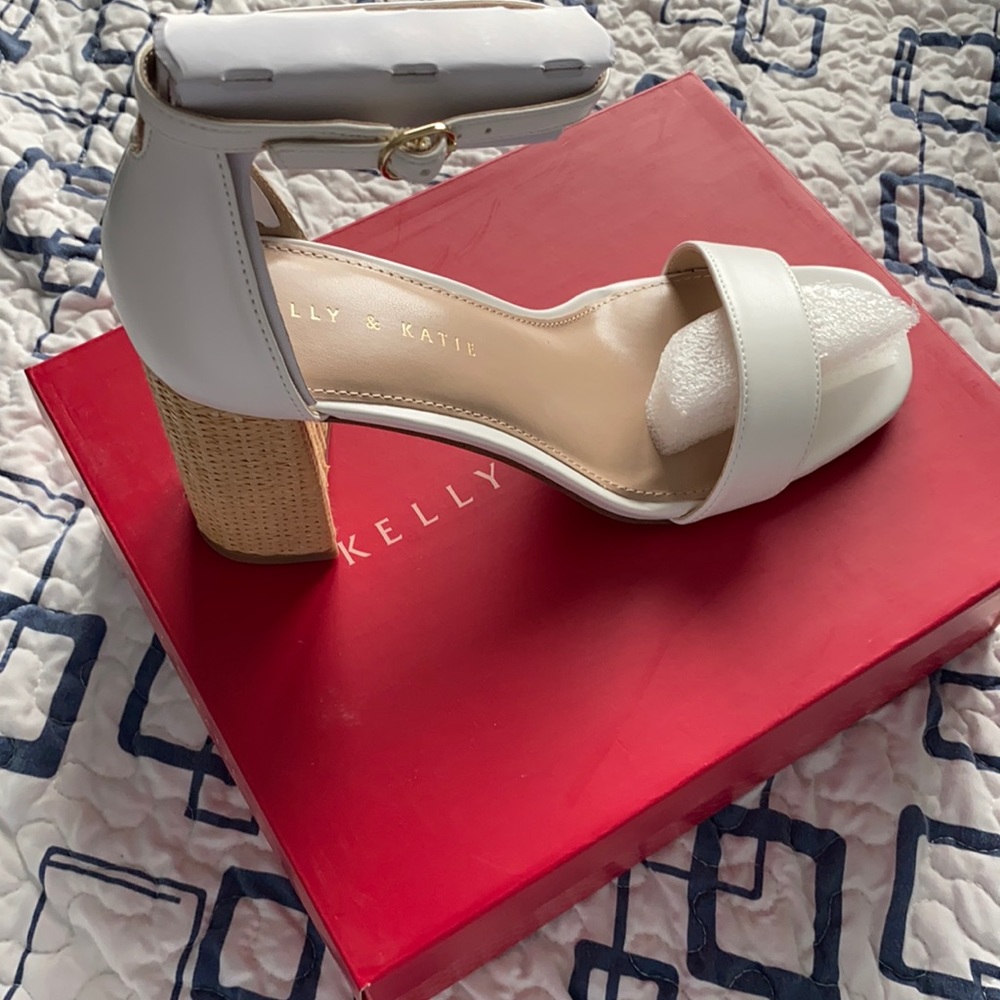 White sandals with heel